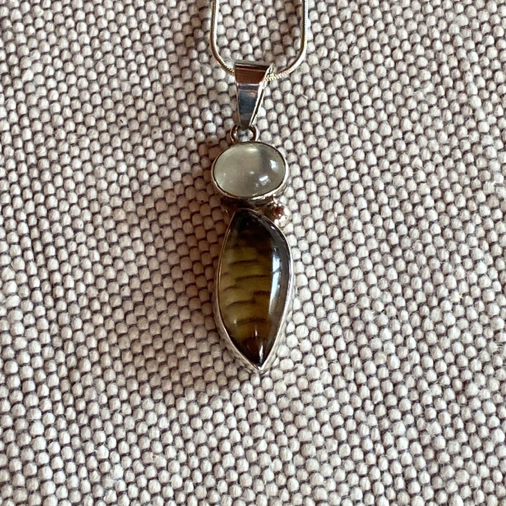 Citrine and moonstone necklace🌺